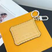 Uubags Louis Vuitton M02547 Biscuit Keychains and Bag Accessories In Beige - 6