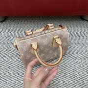 Uubags Louis Vuitton M15151 Speedy Bandoulière Bag Meowgram Canvas Material 20.5x13.5x12cm - 3