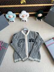 Uubags Thom Browne Rose-intarsia cable-knit cardigan in grey - 6