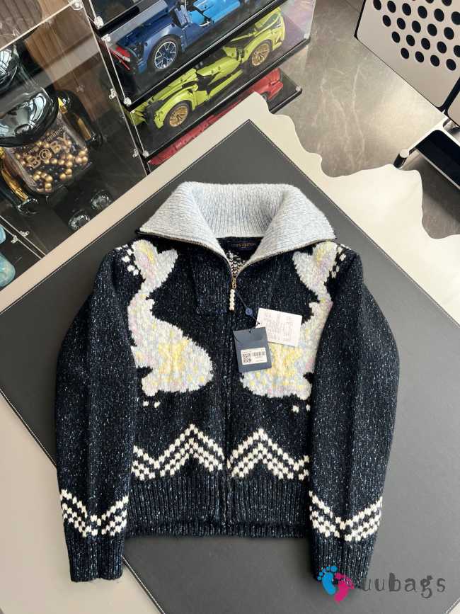Uubags Louis Vuitton 1AIMB3 Knitted Jacket In Dark Navy Blue - 1