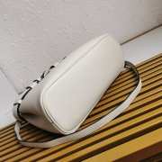 Uubags Prada Buckle small leather handbag with belt in white 32x23x11cm - 6