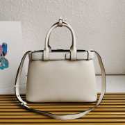 Uubags Prada Buckle small leather handbag with belt in white 32x23x11cm - 2