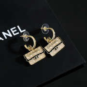 Uubags Chanel Gold-Tone Metal & Pearlized Resin Bag Charm Earrings - 5