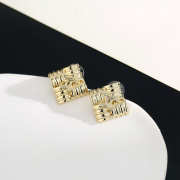 Uubags Chanel Gold-Tone Metal Ribbed Square CC Earrings - 6