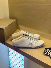 Uubags Golden Goose Ball Star Sabots in white nappa with platinum star and shearling lining - 5