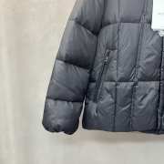 Uubags Moncler Black Serfanto Short Hooded Down Jacket - 4