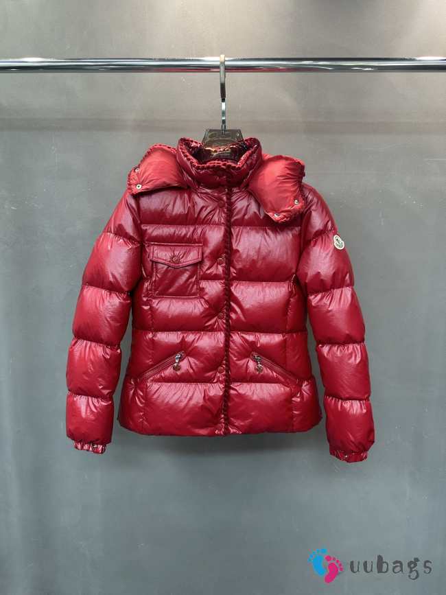 Uubags Moncler Women's Glareins Short Hooded Down Jacket In Red - 1
