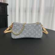 Uubags Louis Vuitton M14159 Pochette Liv Monogram Denim Bag 13.5x6.5x24.5cm - 4