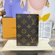 Uubags Louis Vuitton M25753 Passport Wallet Monogram Canvas 10x14x2.5cm - 5