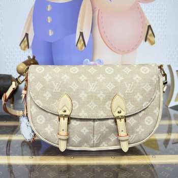 Uubags Louis Vuitton M15134 Escape Meowgram Coated Canvas Bag 30x21x7cm