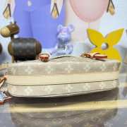 Uubags Louis Vuitton M15134 Escape Meowgram Coated Canvas Bag 30x21x7cm - 5