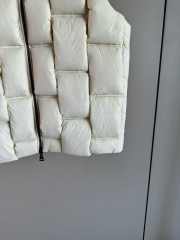 Uubags Moncler x Christopher Raxxy Quilted Gilet Down Vest In White - 5