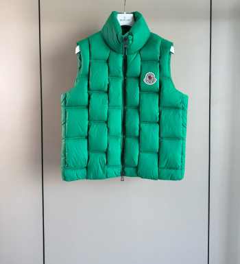 Uubags Moncler x Christopher Raxxy Quilted Gilet Down Vest In Green