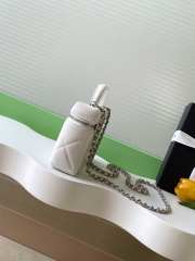 Uubags Chanel Vanity bag with strap lambskin & silver metal in white 17x19.5x5cm - 6