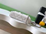 Uubags Chanel Vanity bag with strap lambskin & silver metal in white 17x19.5x5cm - 5