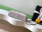 Uubags Chanel Vanity bag with strap grained calfskin & silver metal in light grey 17x19.5x5cm - 2