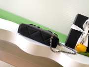 Uubags Chanel Vanity bag with strap grained calfskin & silver metal in black 17x19.5x5cm - 2