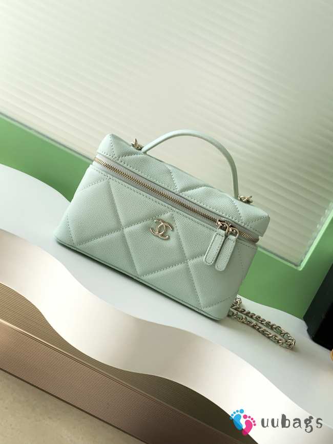 Uubags Chanel Vanity bag with strap grained calfskin & gold metal in mint green 17x19.5x5cm - 1