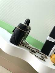 Uubags Chanel Vanity bag with strap grained calfskin & gold metal in black 17x19.5x5cm - 6