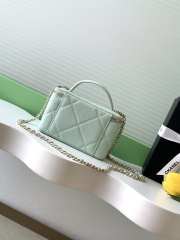 Uubags Chanel long vanity bag with chain grained shiny calfskin & gold-tone metal in mint green 9.5x17x8cm - 2