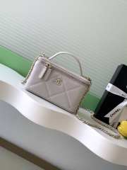 Uubags Chanel long vanity bag with chain grained shiny calfskin & gold-tone metal in grey 9.5x17x8cm - 1