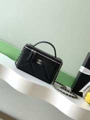 Uubags Chanel long vanity bag with chain grained shiny calfskin & silver-tone metal in black 9.5x17x8cm - 1