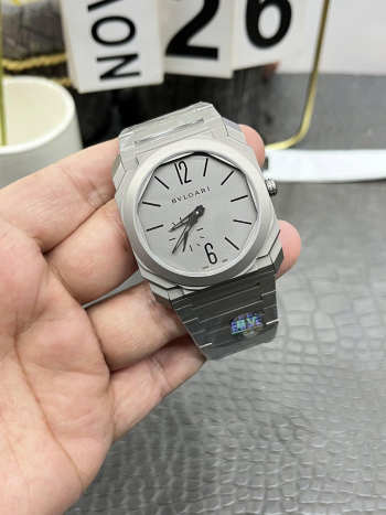 Uubags Bvlgari Octo Finissimo Titanium Watch in Grey
