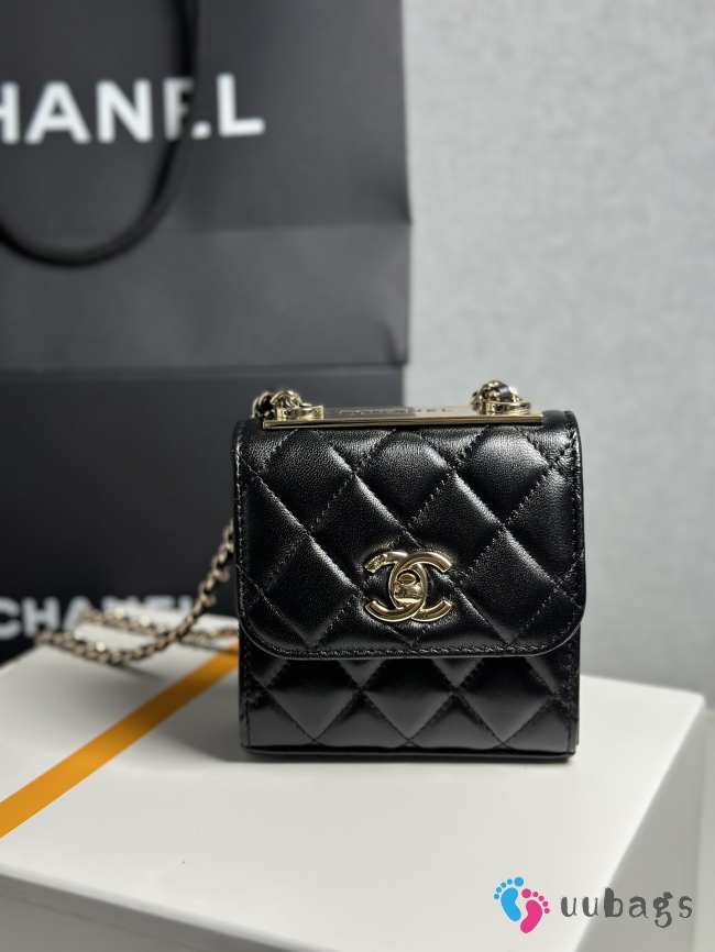 Uubags Chanel Black Trendy CC Clutch with Chain Quilted Lambskin Leather 11x5x11cm - 1