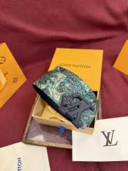 Uubags Louis Vuitton M4383T Flower Camoflage 4cm Reversible Belt In Green Black Buckle 4cm - 3
