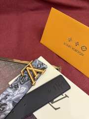 Uubags Louis Vuitton M4383T Flower Camoflage 4cm Reversible Belt In Grey Gold Buckle 4cm - 3