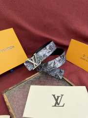 Uubags Louis Vuitton M4383T Flower Camoflage 4cm Reversible Belt In Gray Silver Buckle 4cm - 1