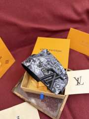 Uubags Louis Vuitton M4383T Flower Camoflage 4cm Reversible Belt In Gray Black Buckle 4cm - 5