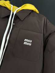 Uubags Miu Miu Technical pongé down hoodie jacket in coffee/mustard - 6