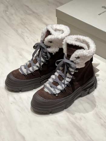 Uubags Brunello Cucinelli Classic Dark Brown Suede Mountain Boots with Fuzzy Shearling Lining and Precious Contour