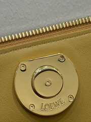 Uubags Loewe small Madrid bag in pale yellow glaze supple calfskin 23.5x10x19cm - 4