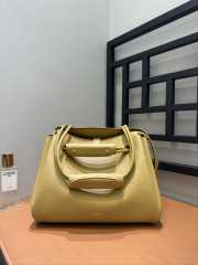 Uubags Loewe medium Madrid bag in pale yellow glaze supple calfskin 28.5x11x23cm - 1