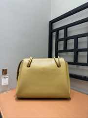 Uubags Loewe medium Madrid bag in pale yellow glaze supple calfskin 28.5x11x23cm - 5