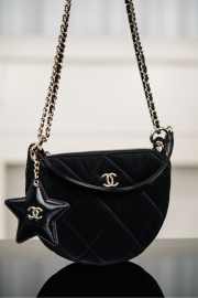 Uubags Chanel clutch with strap velvet effect nylon, crinkled effect glossy calfskin & gold metallic in black 15x22x6cm - 6