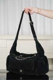 Uubags Chanel Maxi Bowling Bag Velvet Effect Nylon & Gold Metallic In Black 22x44x18cm - 4