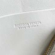 Uubags Bottega Veneta Pouch Intrecciato Concert In Chalk/Dark red 18.5x11.5x8.5cm - 3