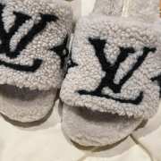 Uubags Louis Vuitton Shearling Printed Slides In Light Grey - 6