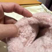 Uubags Louis Vuitton Shearling Printed Slides In Pink  - 6