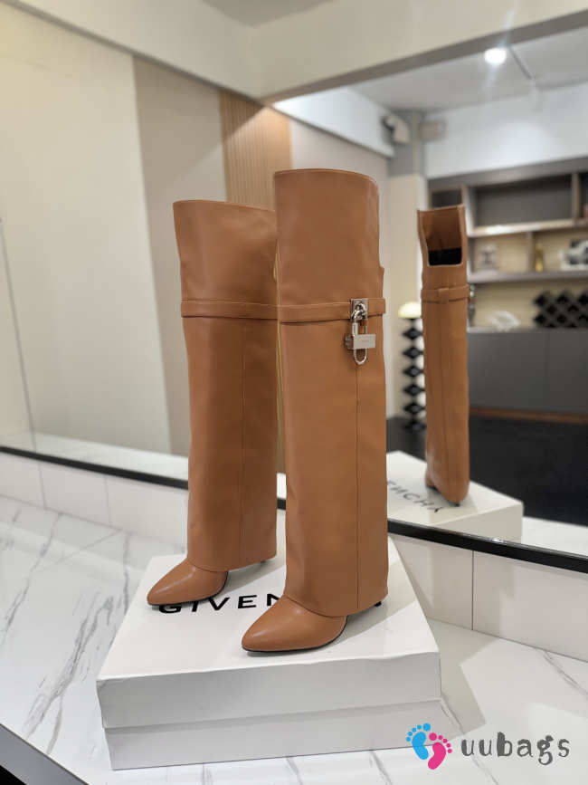 Uubags Givenchy Shark Lock Knee-High Boots in Brown Leather - 1