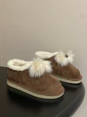 Uubags Miu Miu Suede and shearling mules in brown - 1