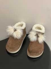 Uubags Miu Miu Suede and shearling mules in brown - 6