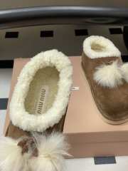 Uubags Miu Miu Suede and shearling mules in brown - 3