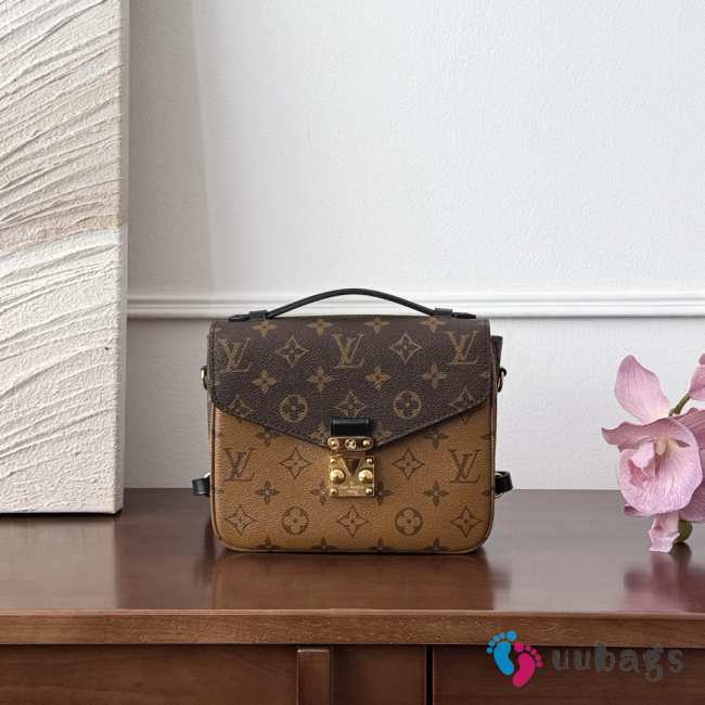 Uubags Louis Vuitton M11941 Pochette Métis Backpack 20x17x7cm - 1