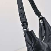 Uubags Maison Margiela Glam Slam hobo small bag in black 28x7x15cm - 3