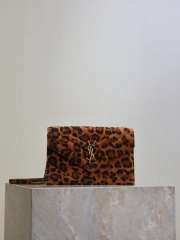 Uubags YSL small Cassandre Envelope chain wallet in a leopard print 19x11.5x4cm - 1