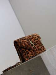 Uubags YSL small Cassandre Envelope chain wallet in a leopard print 19x11.5x4cm - 5